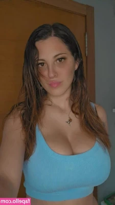 Nerea Silva [ nerea-silva ] - I m Kiki  I m here to be your agony aunt and send you cute feet