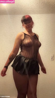 Paulinex964 - Even moreeeee with @sadieandsmut by @justeeeeeny in your inbox 🖤