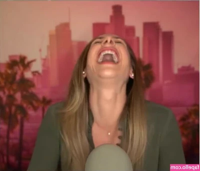Ana Kasparian [ ana-kasparian ] - Spicy story #2 from NYE weekend! Upstairs in a sex toy shop, my date