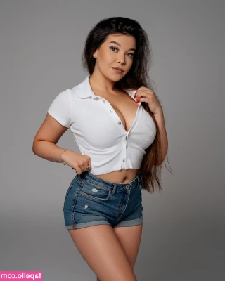Annett_a [ annett-a ] - Ready to take some dick in this cute ass kitchen pls