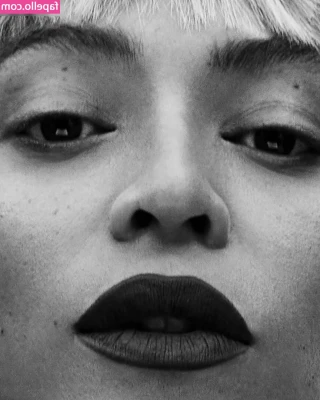 Beyoncé Knowles [ beyonc-knowles ] - Help me do the washing up?🥰😋