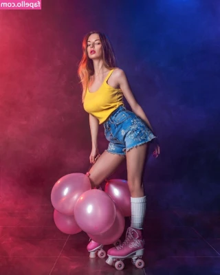 Vera Gudkova [ vera-gudkova ] - Stream started at 02/22/2022 02:23 am