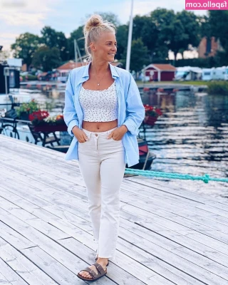Julia Lindholm [ julia-lindholm ] - Are my tattoos really so bad? I had some few followers tell me my