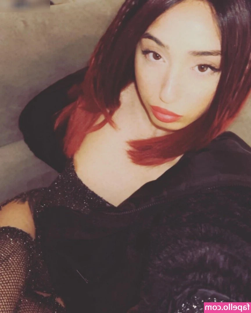 Leyla Lewis [ leyla-lewis ] - From Jasmine and Hanna with love ♥️♥️