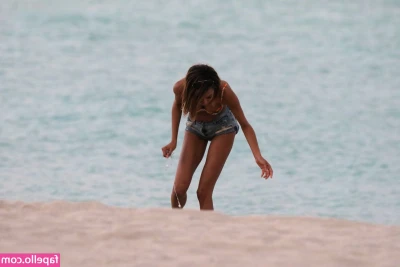 Jourdan Dunn [ jourdan-dunn ] - I apologize I didn’t get the 2 uploads posted yesterday and today