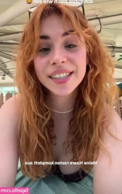Tonia Goldmann [ tonia-goldmann ] - Show me that ass💦💦