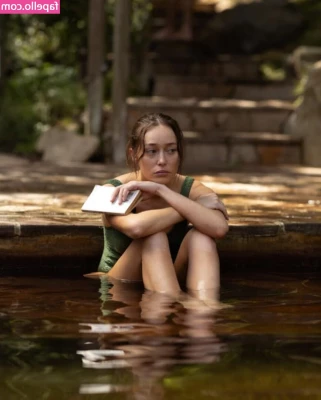 Alycia Debnam Carey [ alycia-debnam-carey ] - How would my tongue feel on your cock right now