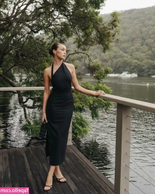 Alycia Debnam Carey [ alycia-debnam-carey ] - Don t forget to kiss me on your travels down