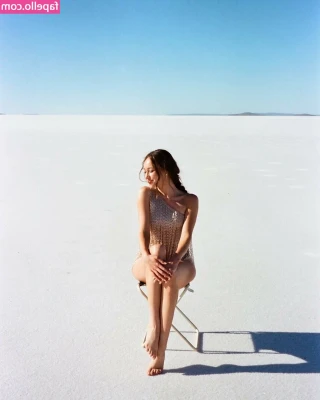 Alycia Debnam Carey [ alycia-debnam-carey ] - check your dms for a new mini set 💖