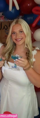 Haley Bartlett [ haley-bartlett ] - IMAGINE ME SQUIRTING ALL OVER YOUR COCK 😍 XXX