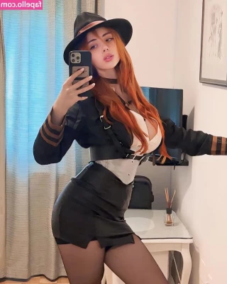 Elisa Denisee [ elisa-denisee ] - I miss you putting your cock on my ass daddy  apoyame BB  y decime al