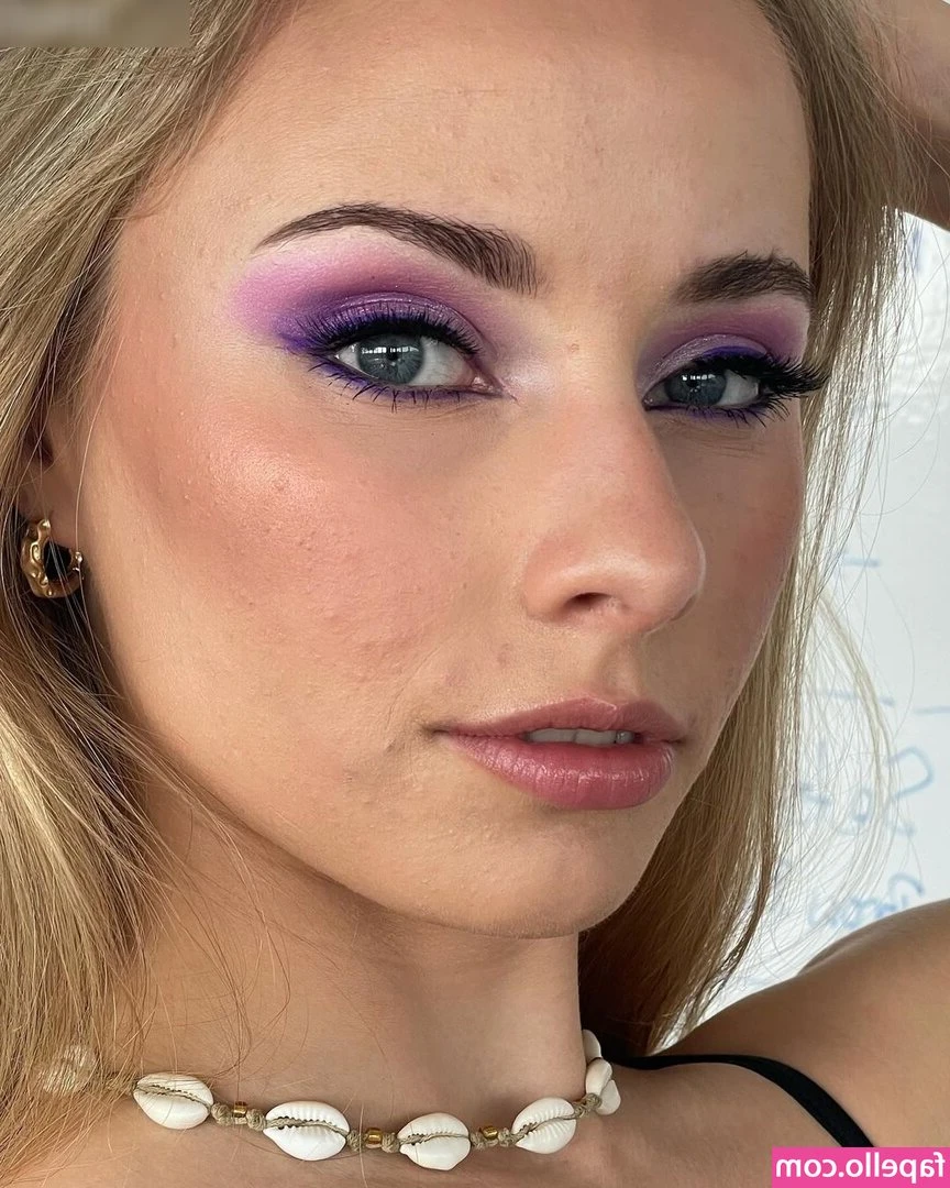 Chrisii_l [ chrisii-l ] - I just slept for so long 🥱  Okay, today I’ll be posting new