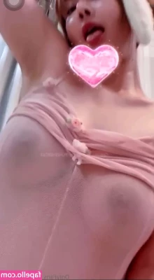 munkawx - If I bend over, will you take advantage?