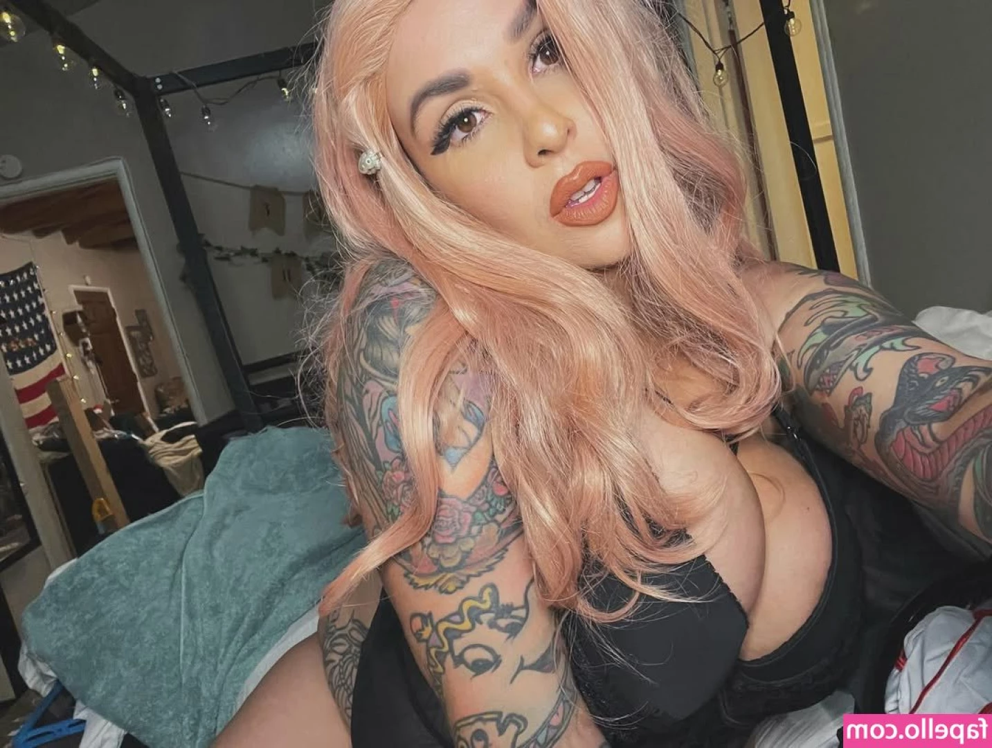Bailey Arber [ bailey-arber-1 ] - Trying to brighten up your day