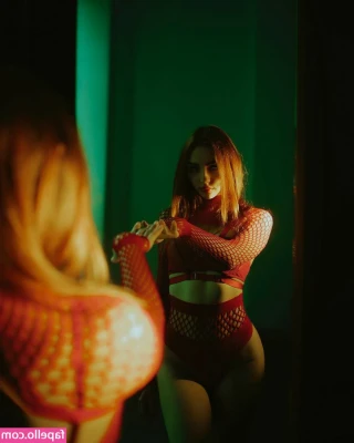 PrincessYana - Sending out this 🔥 video to your DMs 🥵