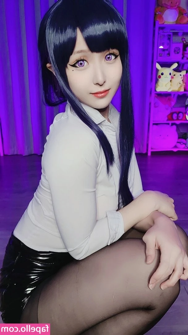 Lewd Cosplayer [ lewd-cosplayer ] - HumpDay booty for all of you 👍😛