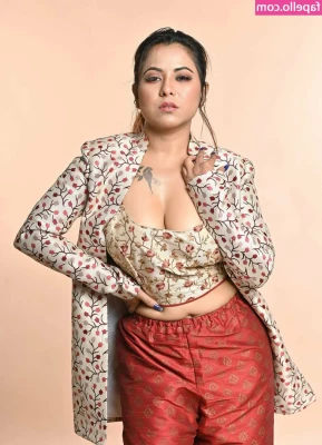 Tina Nandi [ tina-nandi ] - #ad ⚠️ NEW PROMO ⚠️ Onlyfans: onlyfans.com/paganpoetry