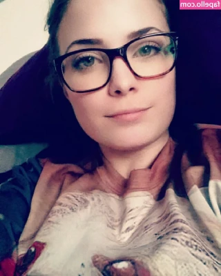 Nastassja Strobel [ nastassja-strobel ] - 🔥 YEAH! 🔥 2 year anniversary of my ONLYFANS account!