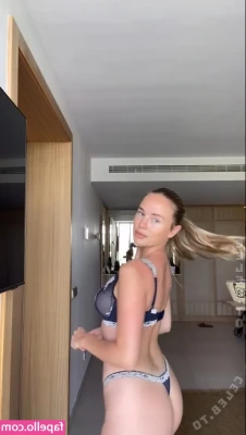 Liz Kaeber [ liz-kaeber-1 ] - Part 3 with this sexy french bear! 🐻❤️🇫🇷😈💦👣