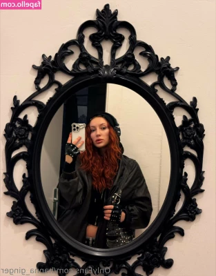 Hanna Ginger [ hanna-ginger ] - I know I posed this on instagram but I love this photo   check your