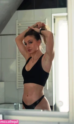 Julia Baessler [ julia-baessler ] - My body is aching for yours, I want to feel you next to me again, oh
