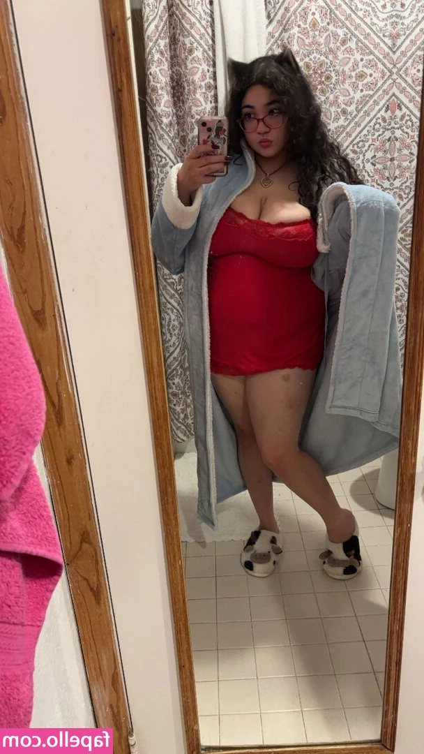 lalenoraaax - My nipples are SO hard, message me (with a tip) if you wanna cum on
