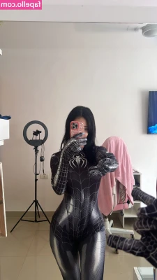 nanncisoza - hello there <3