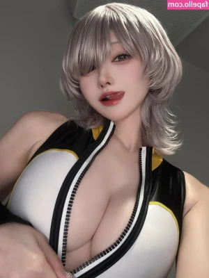 Enticingtitties - I forgot to post this in October rip. Oh well here's some goodies.
