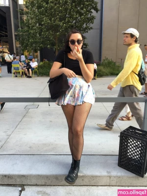 Friendly Witch [ friendly-witch ] - A hot photos