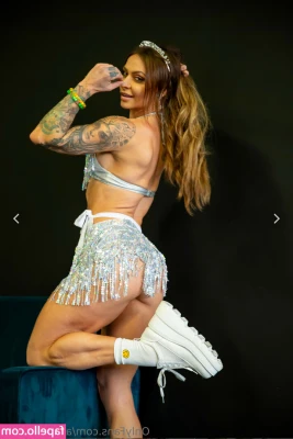 Ashley Horner [ ashley-horner ] - Let's make a mess! 👅