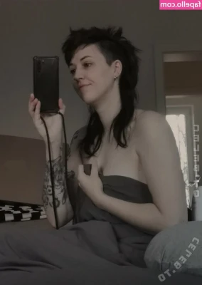 locolea - Hope y’all are ready for some rough sex 😅