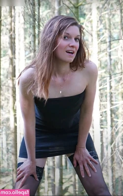 Vanessa Blank [ vanessa-blank ] - first titty Tuesday of the month !! ✨🧊