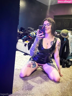 ghoulbagel [ ghoulbagel-19 ] - You guys want to see me do a strip tease and take off all my clothes?