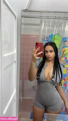 Sarina - 𝗙𝗥𝗘𝗘 𝗣𝗔𝗚𝗘   𝐅𝐑𝐄𝐄 𝐃𝐈𝐂𝐊