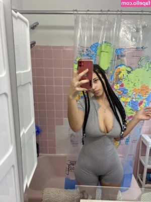 Sarina - Juicey