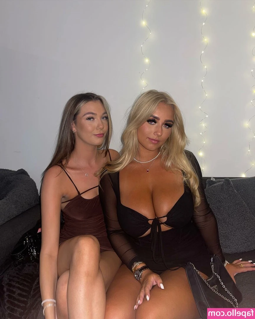 Gracie Mae [ gracie-mae ] - Usually I celebrate the new year at my place very solemnly and with