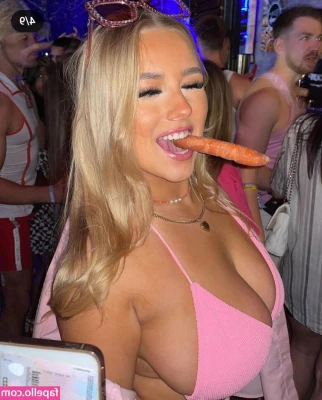Gracie Mae [ gracie-mae ] - “You could totally fuck me right now” he was under the bed