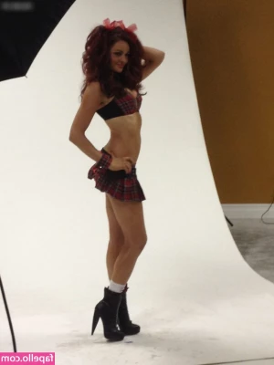 Maria Kanellis [ maria-kanellis-1 ] - Just admiring the scenery outside 😌
