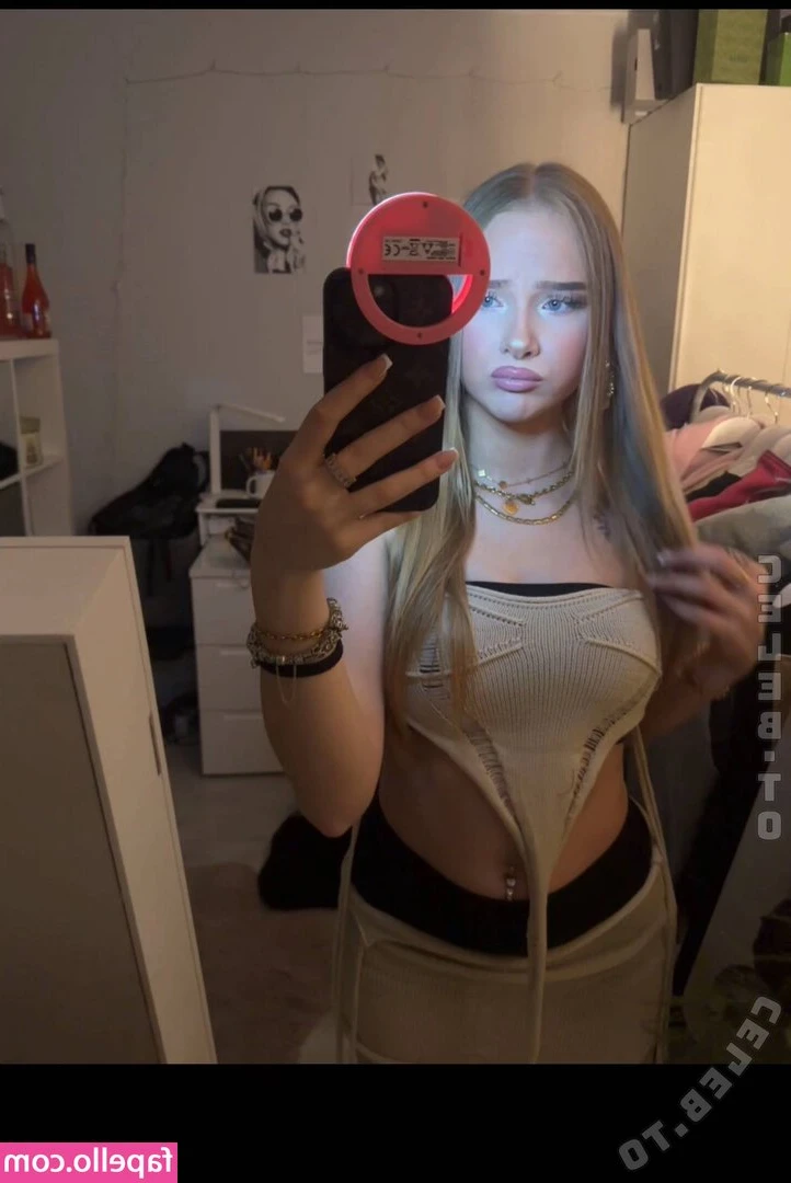 Lenya.wrs [ lenya-wrs ] - late night booty 😋