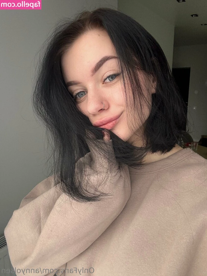 annyolsen - did you know my birthday is on the 29th? I want to do a shopping
