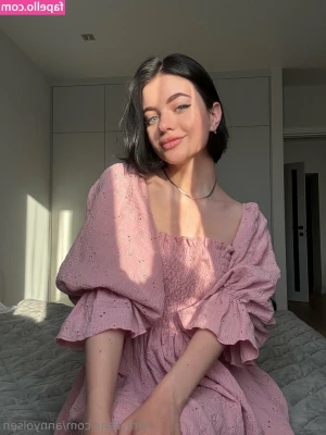 annyolsen - My butt is waiting for your big hard cock 🍆 Minha bunda está