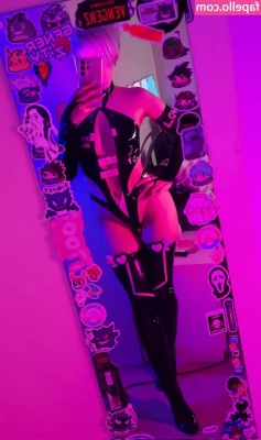 LuckyBonez - Horny baby