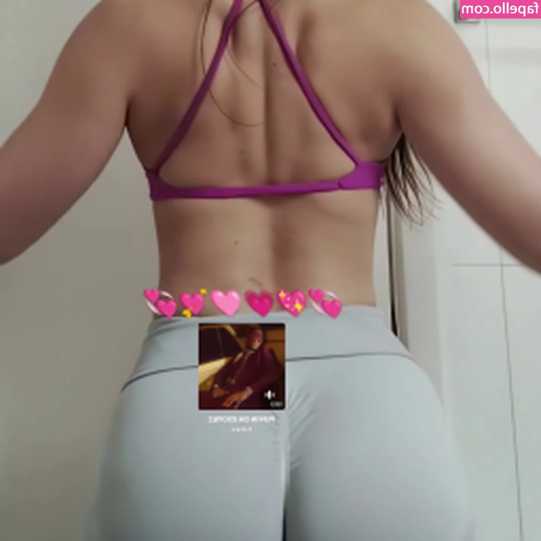 vulgotchela - Follow my friend  and let her send you wild with lust  Her free page