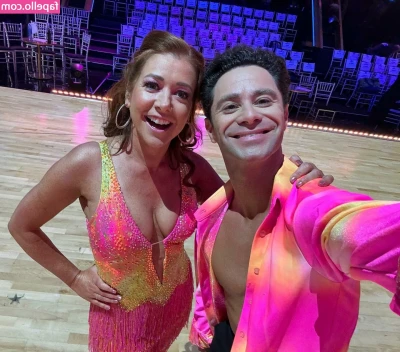 Alyson Hannigan [ alyson-hannigan ] - Roses 🌹 are red  Violets are blue  I’m so horny for you, are you part 1