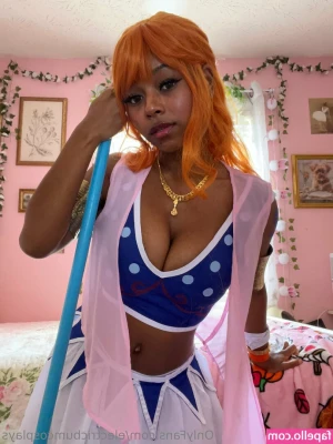 electricbumcosplays [ electricbumcosplays-2 ] - A booty massage would turn me on so much right now 😍