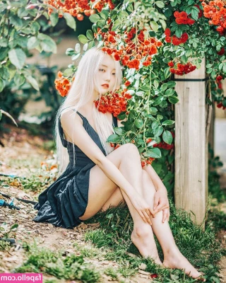 berry_berryin [ berry-berryin ] - @ethansawyer was feeling horny this morning and so when I noticed his