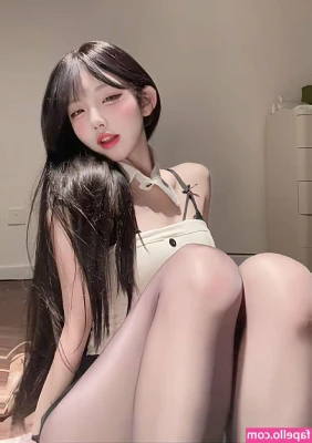 littleluoshao - Let me.know what time to start a BG show with Dan xx