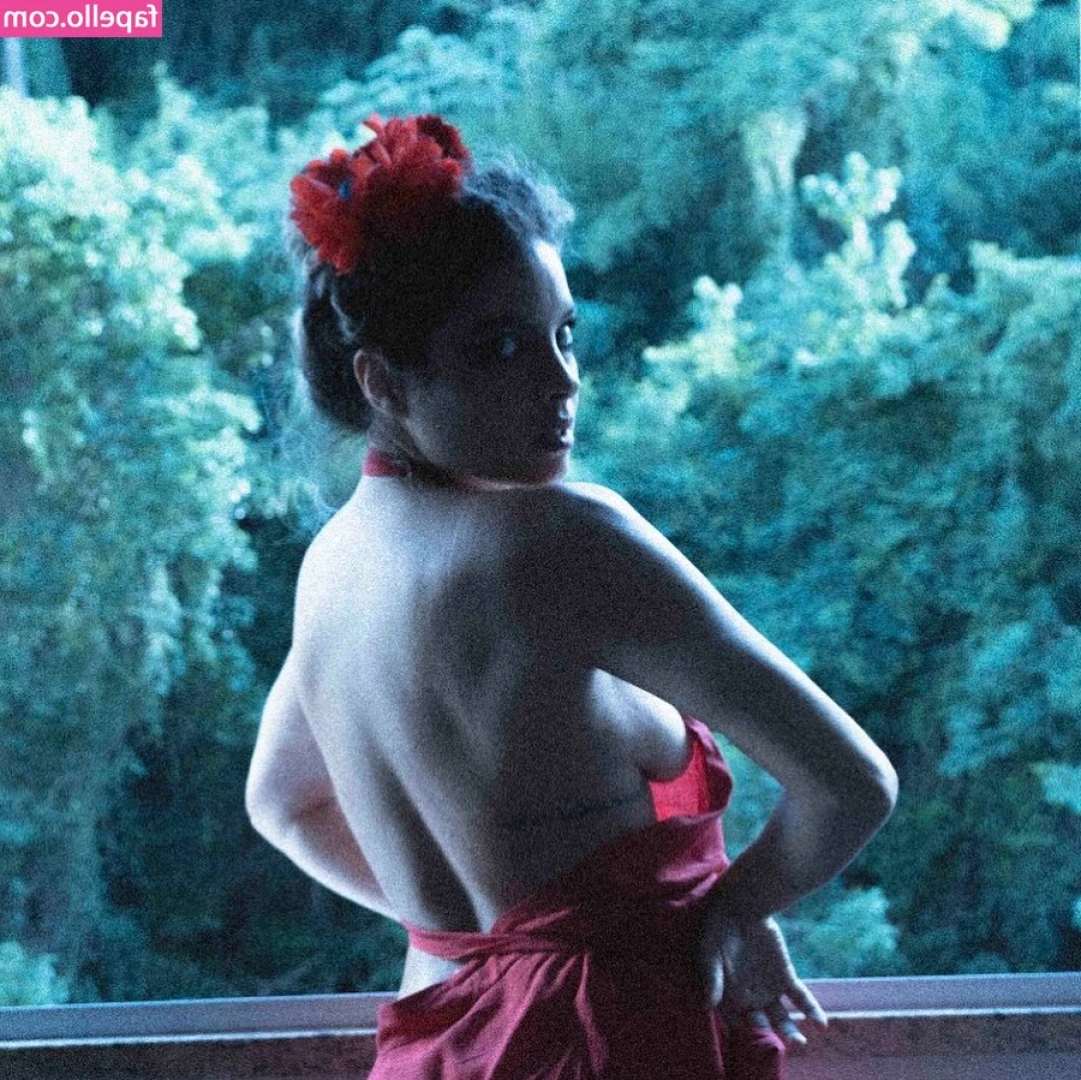 Ana Terra Blanco [ ana-terra-blanco ] - 4:18 I’ve been so creamy today, just couldn’t help but tease you