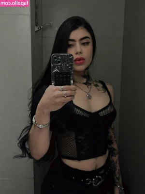 brukaroli - Pull off my skirt and fuck me