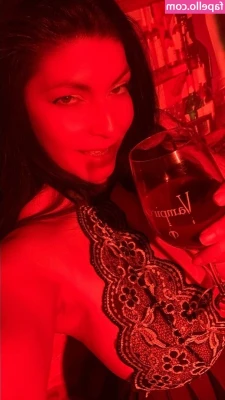 Shelly Martinez [ shelly-martinez ] - Good morning :)
